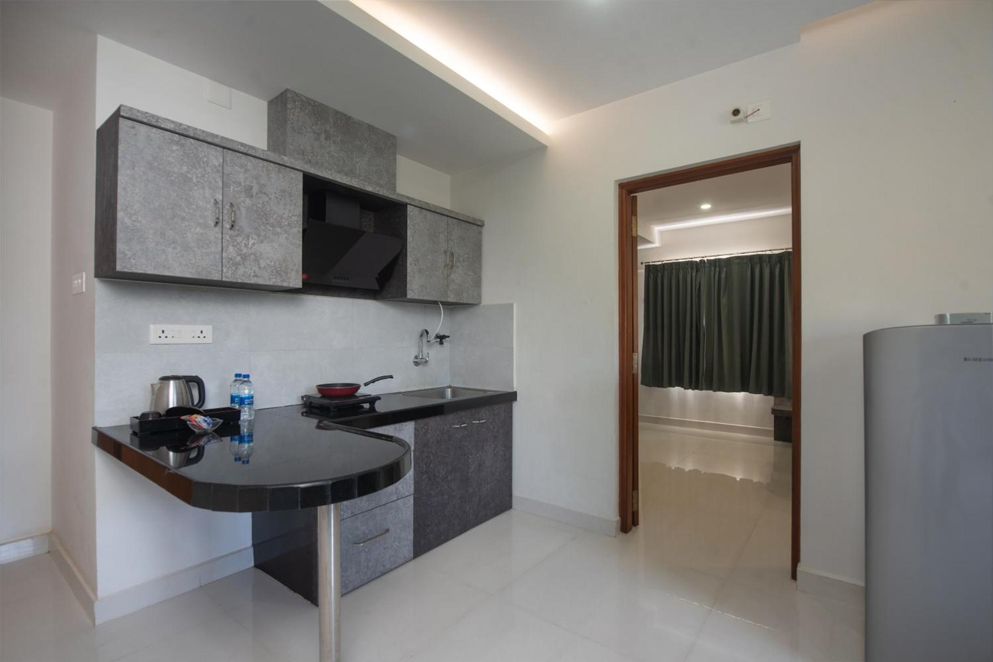 Manipal Atalia Service Apartments 외부 사진